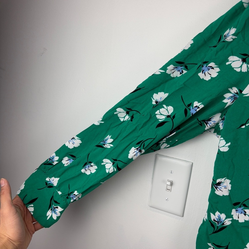Cleo Green Floral Button-Up Blouse Peter Pan Collar Cottagecore Feminine Chic - Picture 4 of 10